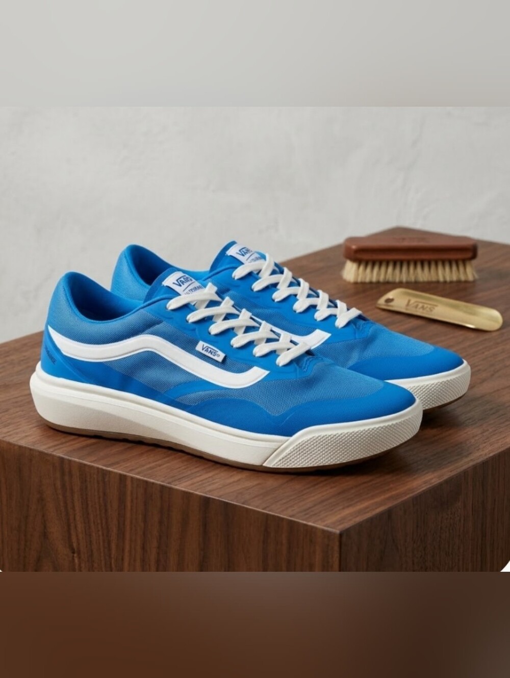 NEW! Vans Ultrarange Azure Blue Low-Top Canvas Sneakers Men's Sz 10